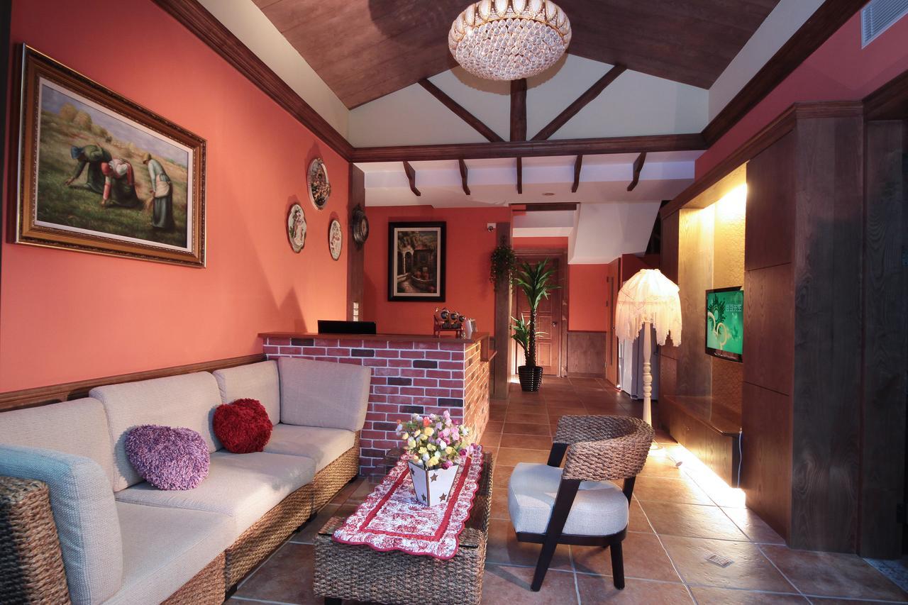 Luxembourg Hills Homestay Jiaoxi Exterior foto